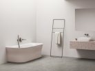 Ypsilon Wall 178x86, akrilkád, Alabaster Pink/fehér, szabadonálló, fehér/fekete/króm lefolyó